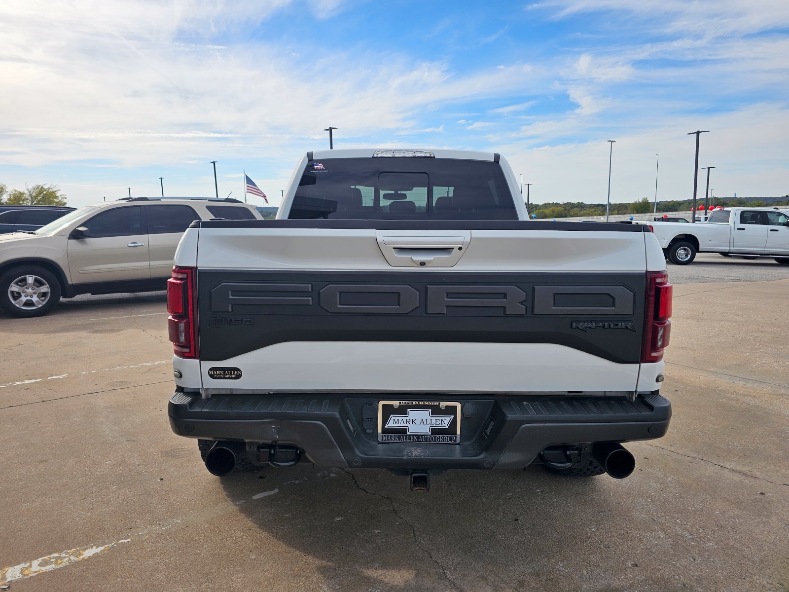 Used 2020 Ford F150 Raptor w/ Equipment Group 802A Luxury AWD/4WD image 5