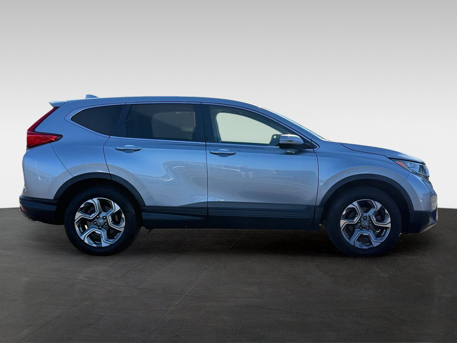 Used 2018 Honda CR-V EX image 4