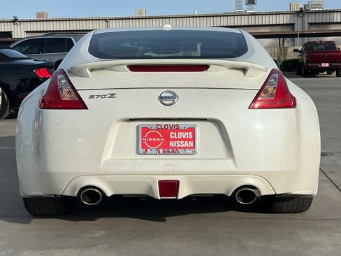 Used 2013 Nissan 370Z Touring w/ Sport Pkg image 7
