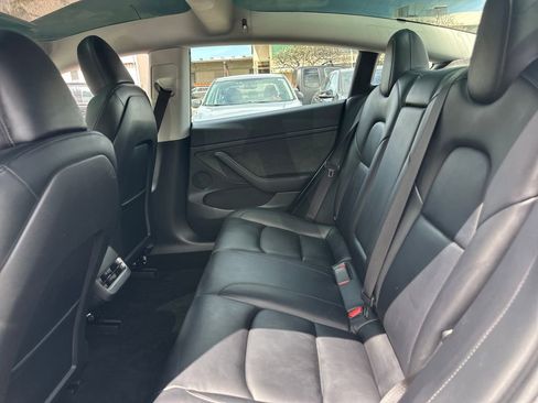 Used 2023 Tesla Model 3 Standard Range image 14