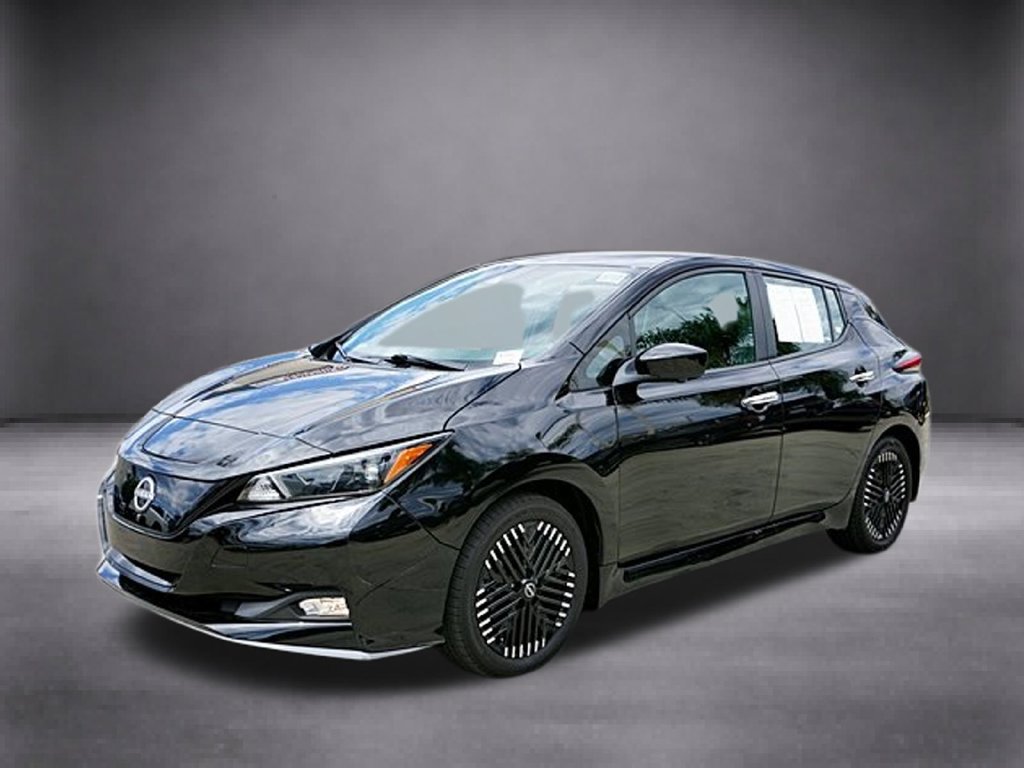 Certified 2025 Nissan Leaf SV Plus FWD image 10