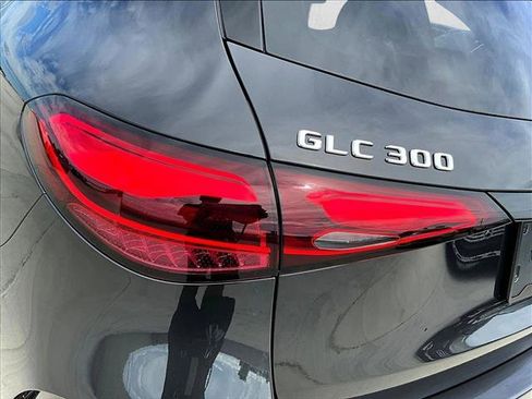 Used 2026 Mercedes-Benz GLC 300 image 27