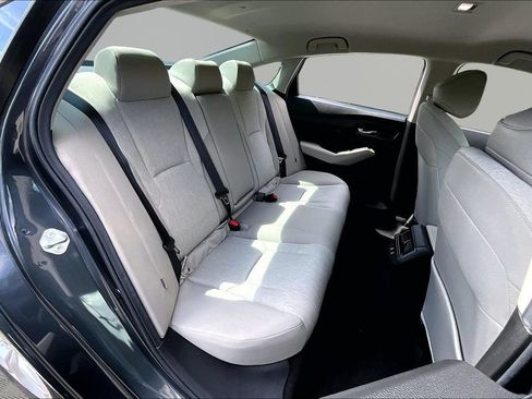 Used 2025 Honda Accord LX image 19