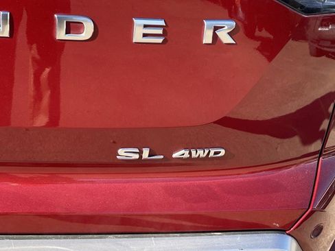 Used 2023 Nissan Pathfinder SL w/ SL Premium Package image 5