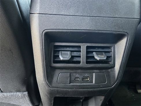 Used 2023 GMC Canyon AT4 image 13