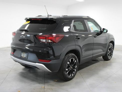 Used 2023 Chevrolet TrailBlazer LT w/ Convenience Package image 9