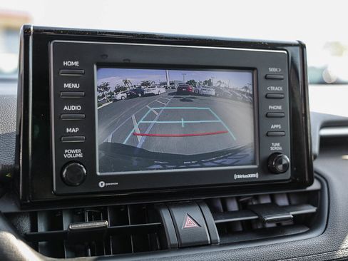 Certified 2022 Toyota RAV4 XLE w/ Convenience Package FWD image 17