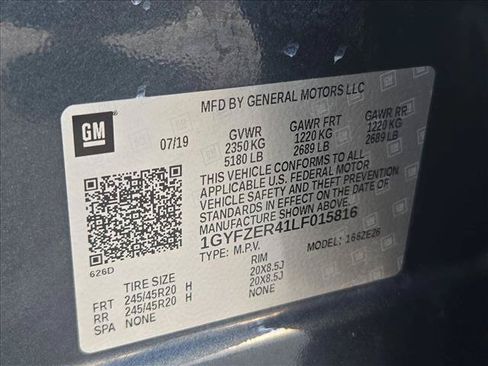 Used 2020 Cadillac XT4 Sport w/ Enhanced Visibility Package FWD image 23