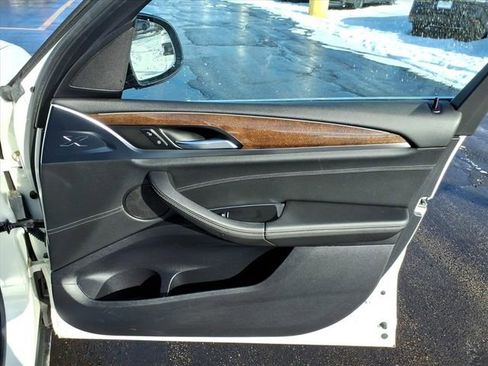 Used 2018 BMW X3 xDrive30i w/ Convenience Package image 19