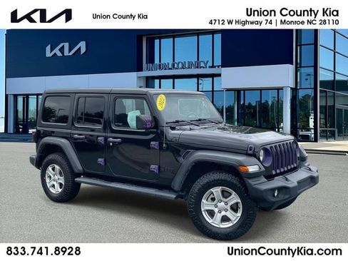 Used 2022 Jeep Wrangler Unlimited Sport AWD/4WD image 1