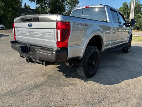 Used 2020 Ford F250 Lariat w/ Tremor Off-Road Package AWD/4WD image 5