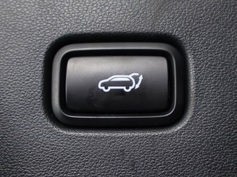 Certified 2022 Hyundai Tucson Limited AWD/4WD image 22