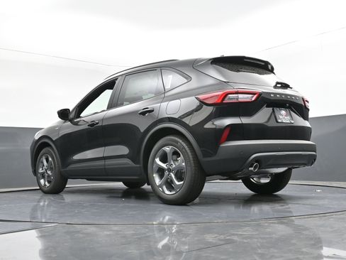 Used 2025 Ford Escape ST-Line w/ Tech Pack #1 image 14