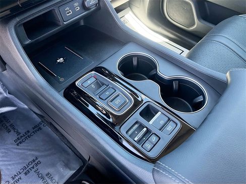 Used 2023 Honda Pilot Elite image 17