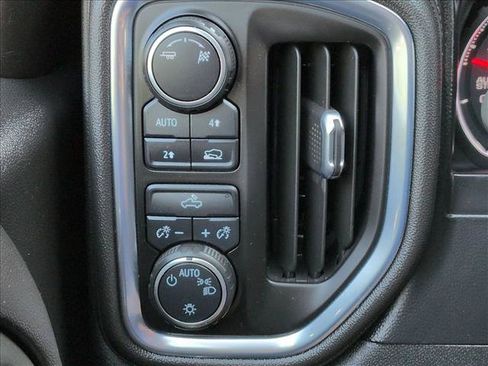 Used 2019 Chevrolet Silverado 1500 LT w/ All-Star Edition AWD/4WD image 16