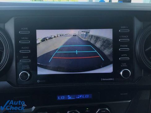 Used 2022 Toyota Tacoma SR image 39