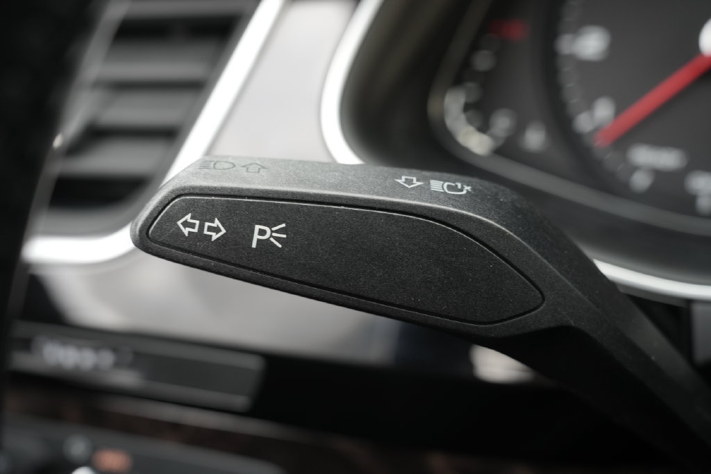 Used 2018 Audi Q7 3.0T Premium Plus AWD/4WD image 61