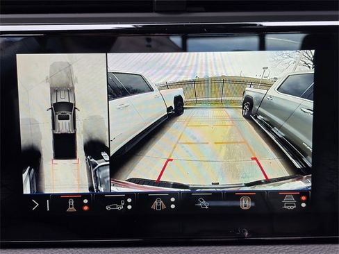 Used 2024 GMC Sierra 2500 Denali w/ Denali Reserve Package image 16