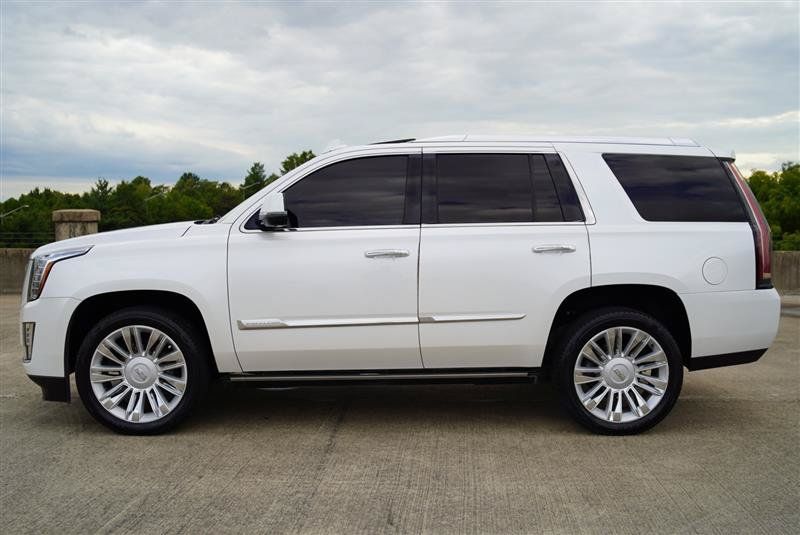 Used 2016 Cadillac Escalade Platinum AWD/4WD image 3