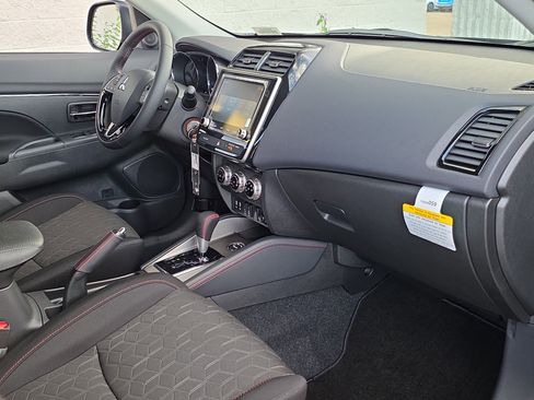 New 2026 Mitsubishi Outlander Sport LE AWD/4WD image 29