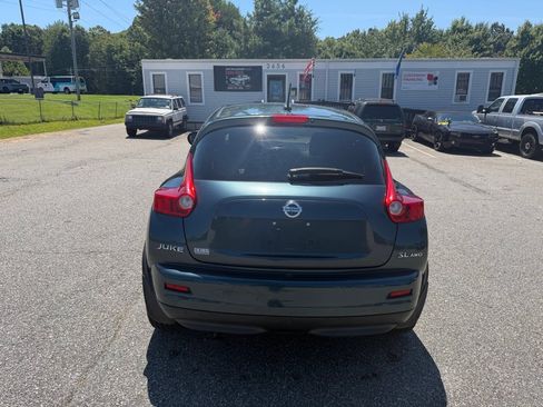 Used 2011 Nissan Juke SL AWD/4WD image 4