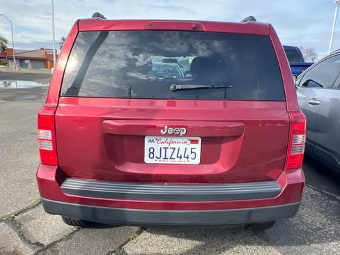 Used 2014 Jeep Patriot Sport w/ Power Value Group image 5