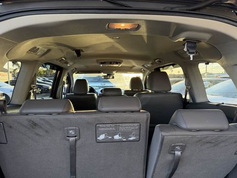 Used 2015 Honda Odyssey Touring Elite image 19