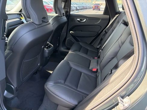 New 2026 Volvo XC60 B5 Ultra w/ Protection Package Premier AWD/4WD image 7