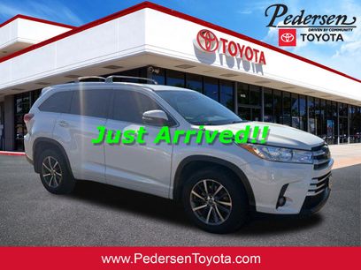 Used 2017 Toyota Highlander XLE