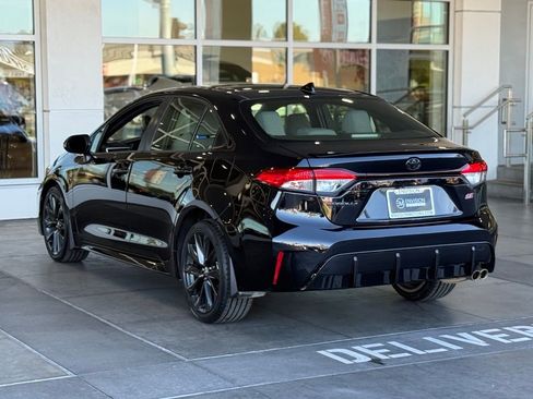 Certified 2023 Toyota Corolla SE w/ Carpet Mat Package (TMS) image 11