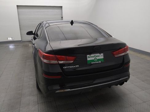 Used 2019 Kia Optima LX FWD image 6