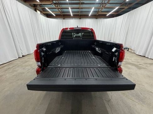 Used 2023 Toyota Tacoma SR AWD/4WD image 22