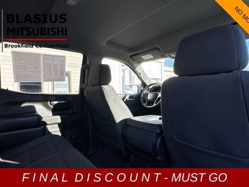 Used 2023 Chevrolet Silverado 1500 Custom image 14