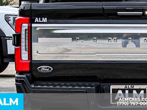 Used 2023 Ford F250 Limited w/ FX4 Off-Road Package AWD/4WD image 13