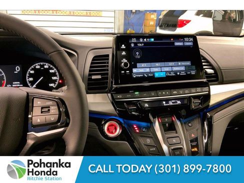 New 2026 Honda Odyssey Touring image 8