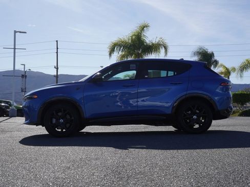 Used 2024 Dodge Hornet R/T w/ R/T Blacktop Package image 8