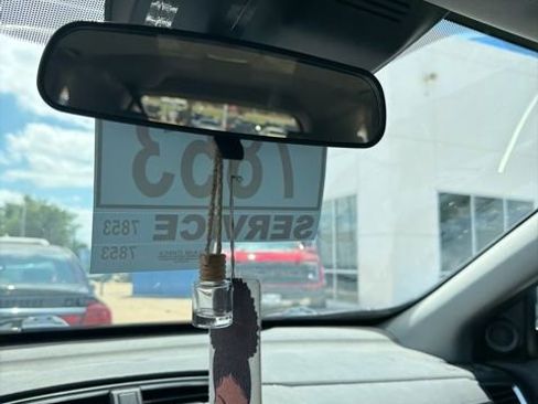 Used 2018 Honda CR-V EX image 15
