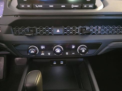 Used 2023 Honda Accord LX image 23