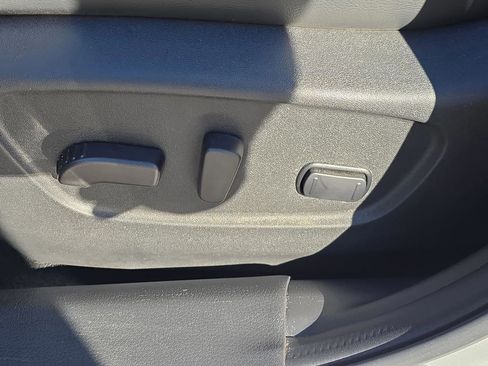 Used 2022 Nissan Rogue Sport SV w/ Technology Package image 21