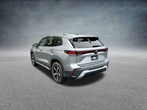 New 2025 Volkswagen Tiguan SE image 29