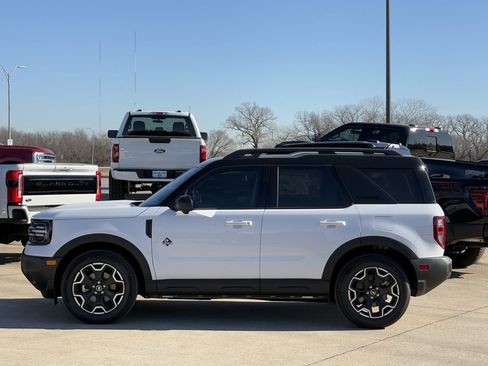 New 2025 Ford Bronco Sport Outer Banks w/ Outer Banks Tech Package+ AWD/4WD image 35