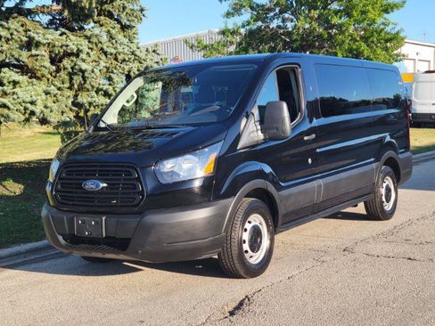 Used 2019 Ford Transit 150 XL RWD image 2