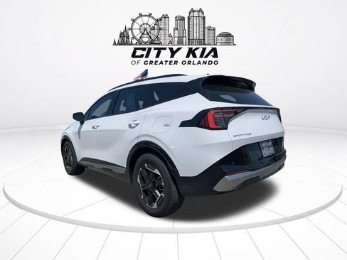 Certified 2026 Kia Sportage SX FWD image 3