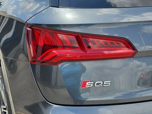 Used 2018 Audi SQ5 Premium Plus w/ S Sport Package image 35