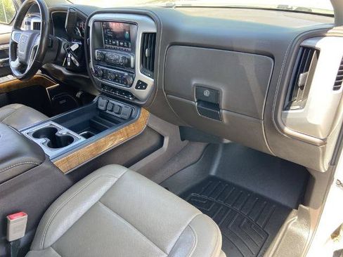 Used 2018 GMC Sierra 1500 SLT AWD/4WD image 23