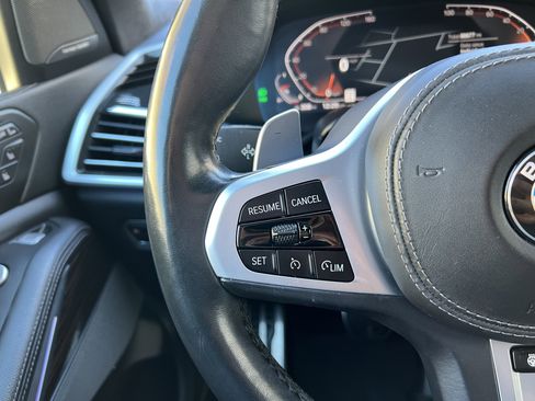 Used 2021 BMW X7 xDrive40i w/ M Sport Package image 32