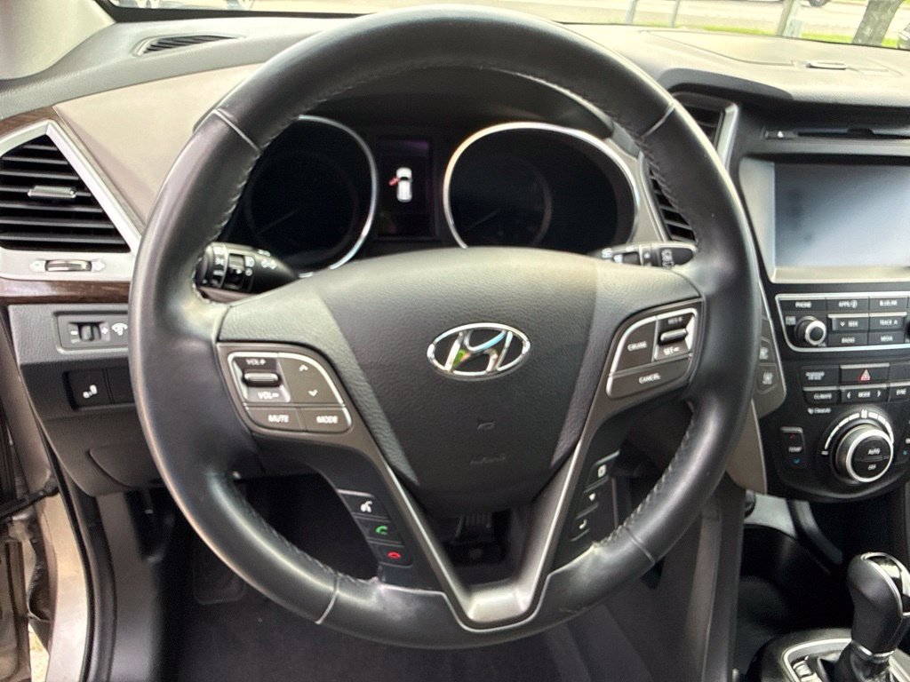 Used 2017 Hyundai Santa Fe Sport FWD image 13