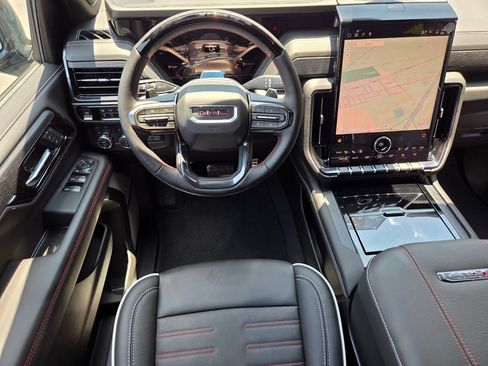 New 2026 GMC Yukon XL AT4 Ultimate AWD/4WD image 18