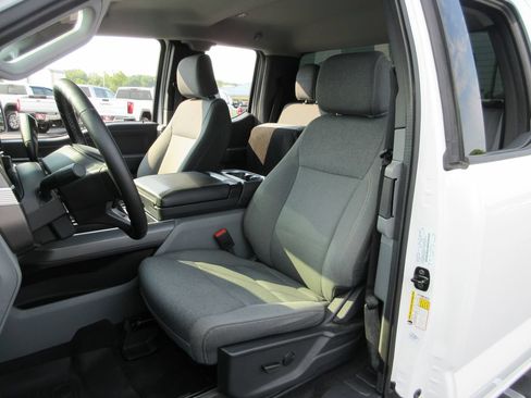 Used 2024 Ford F150 XLT w/ Mobile Office Package RWD image 19