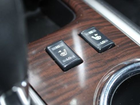 Used 2015 Nissan Pathfinder SL w/ SL Premium Package image 12